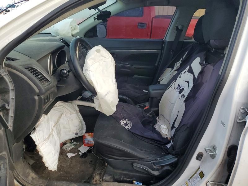 2014 Mitsubishi Outlander Sport es