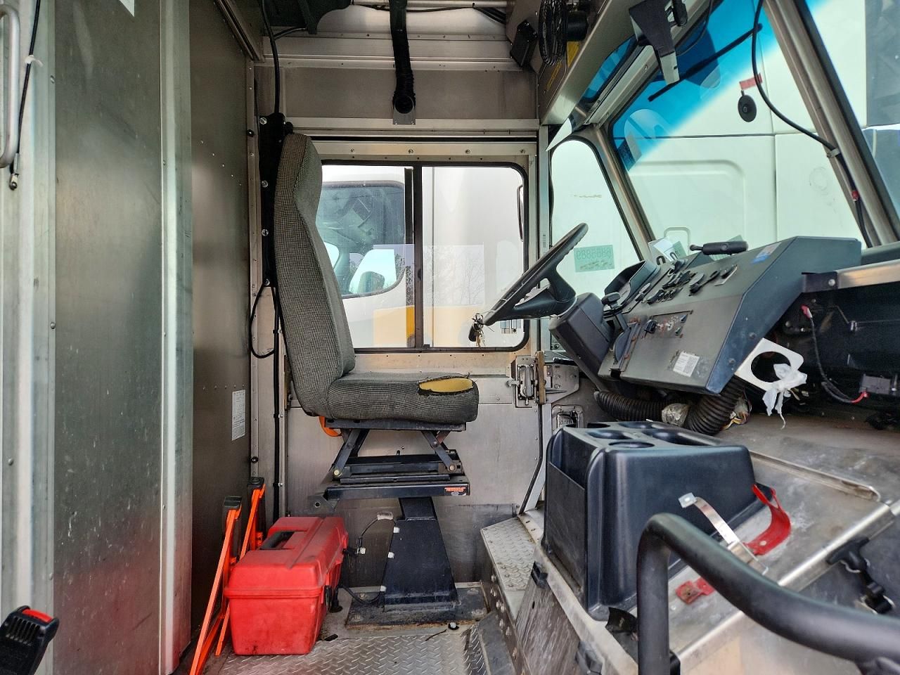 2020 Freightliner MT45 Chassis Delivery Truck