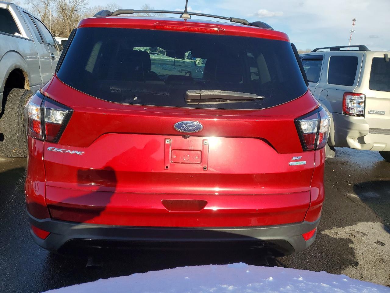 2018 Ford Escape se