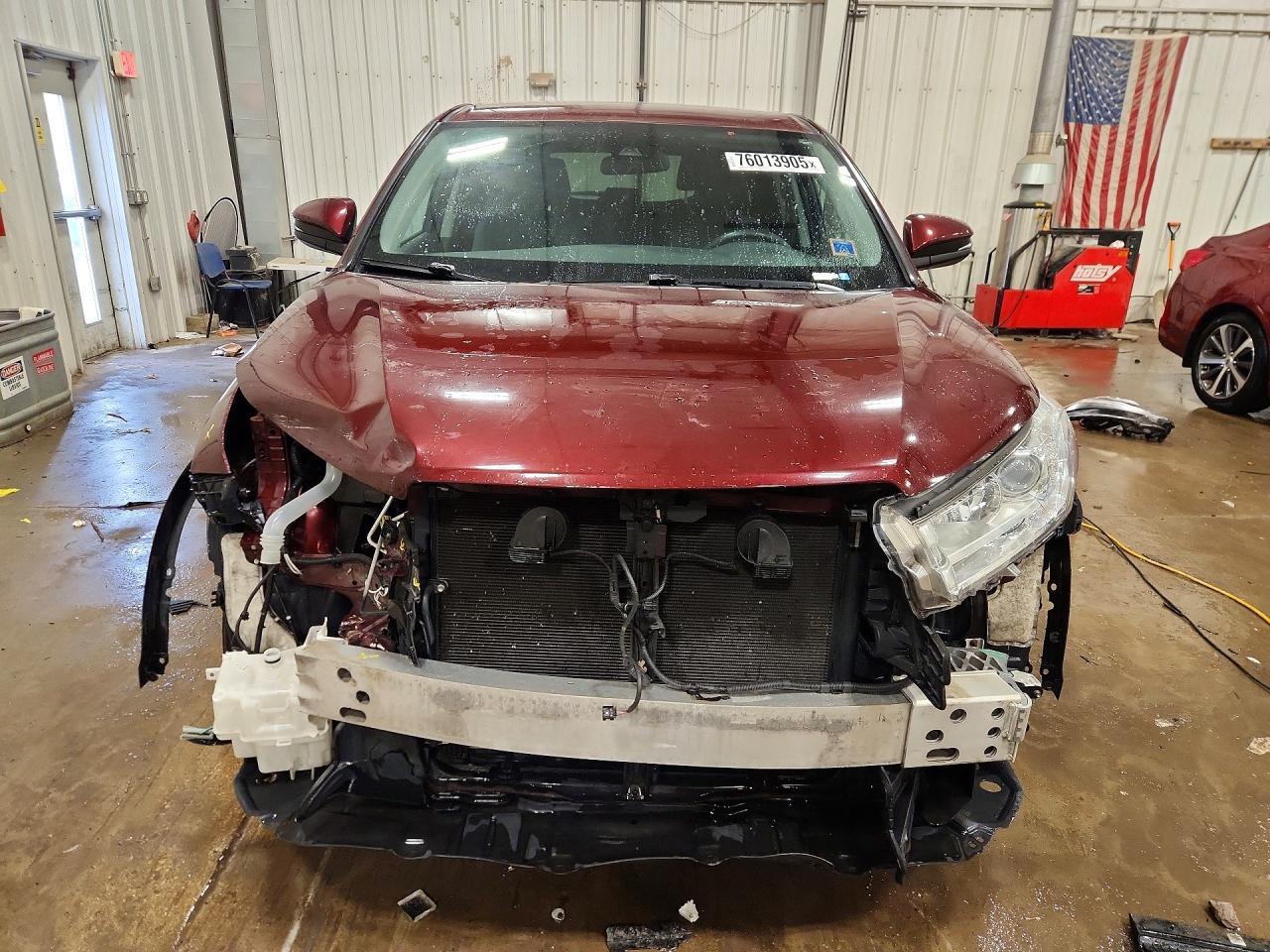 2017 Toyota Highlander le
