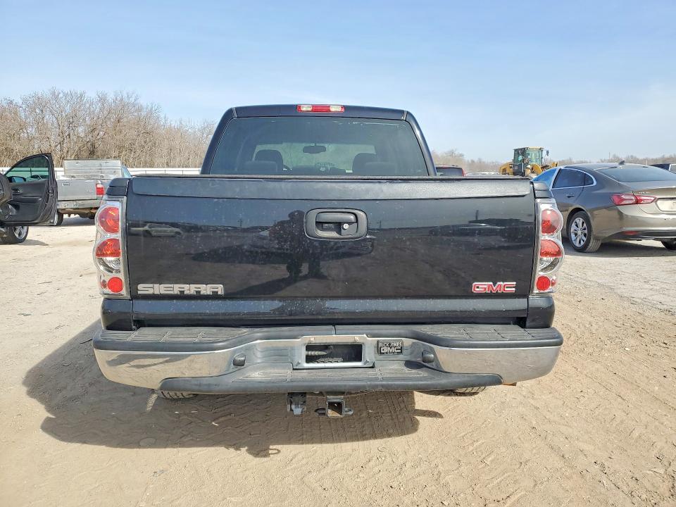2007 GMC New Sierra C1500 Classic
