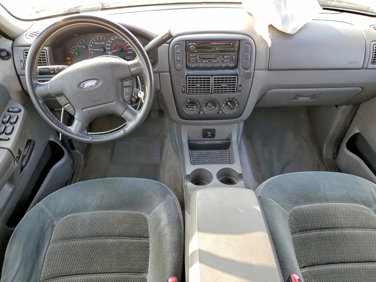 2002 Ford Explorer xlt