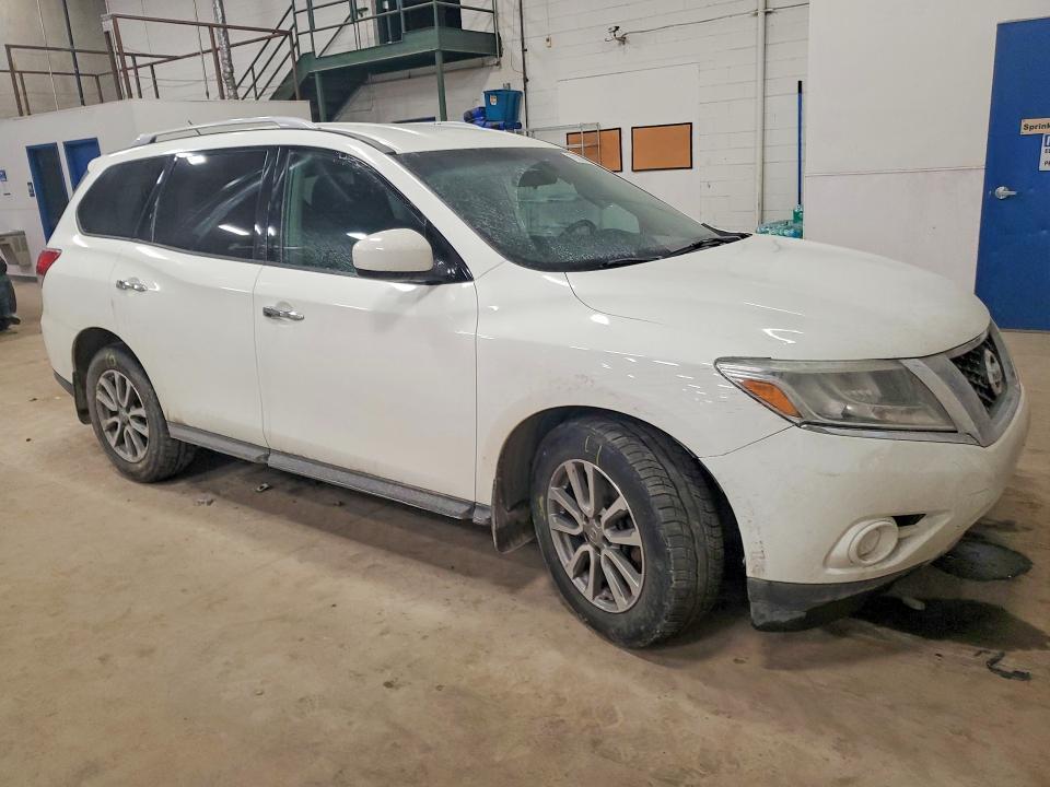 2016 Nissan Pathfinder s