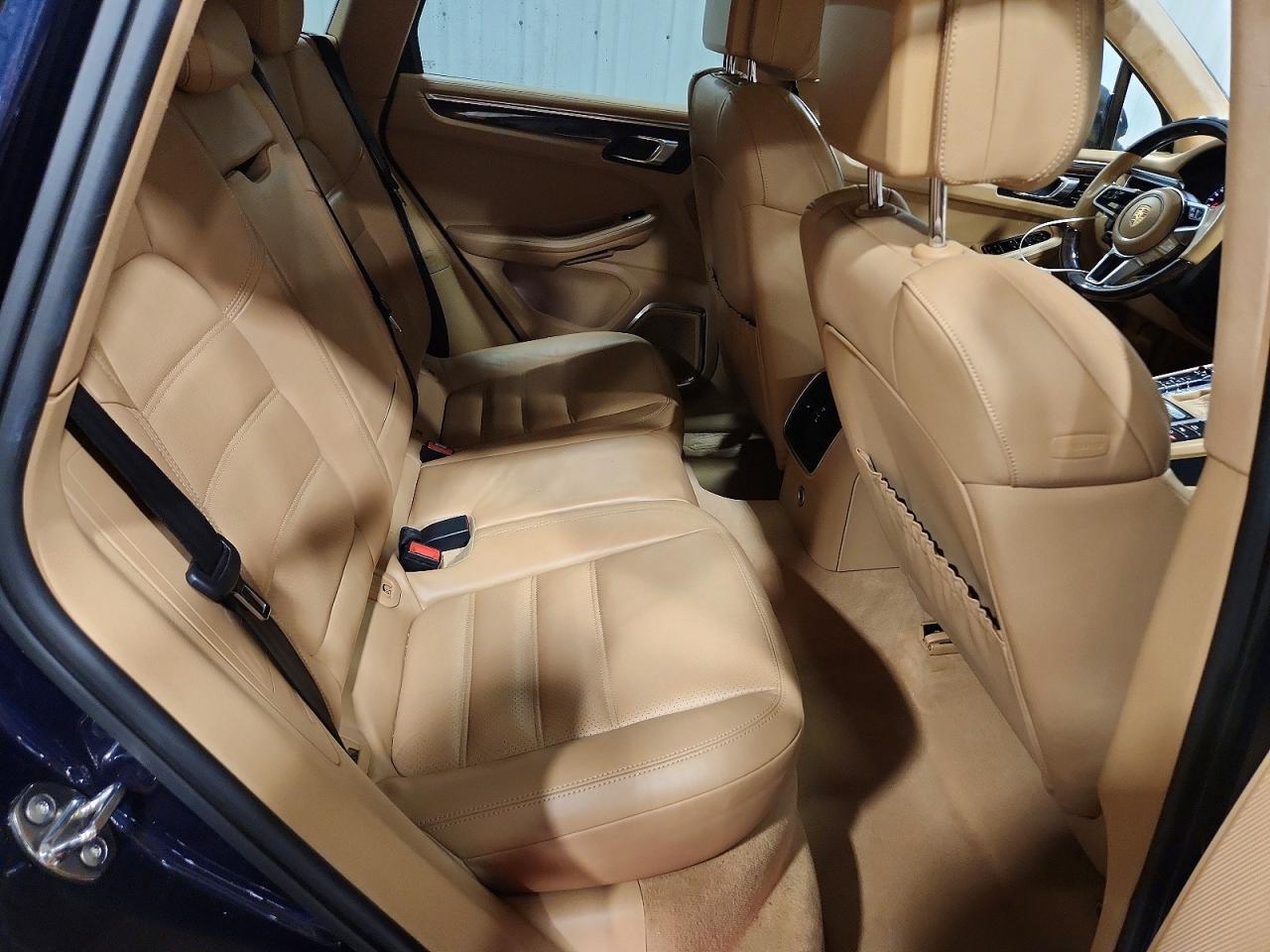 2015 Porsche Macan Turbo