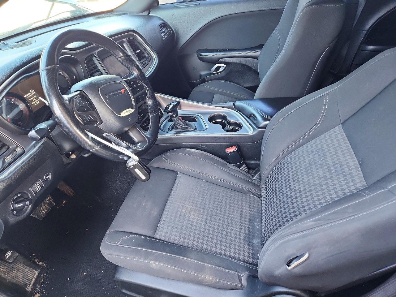 2019 Dodge Challenger sxt