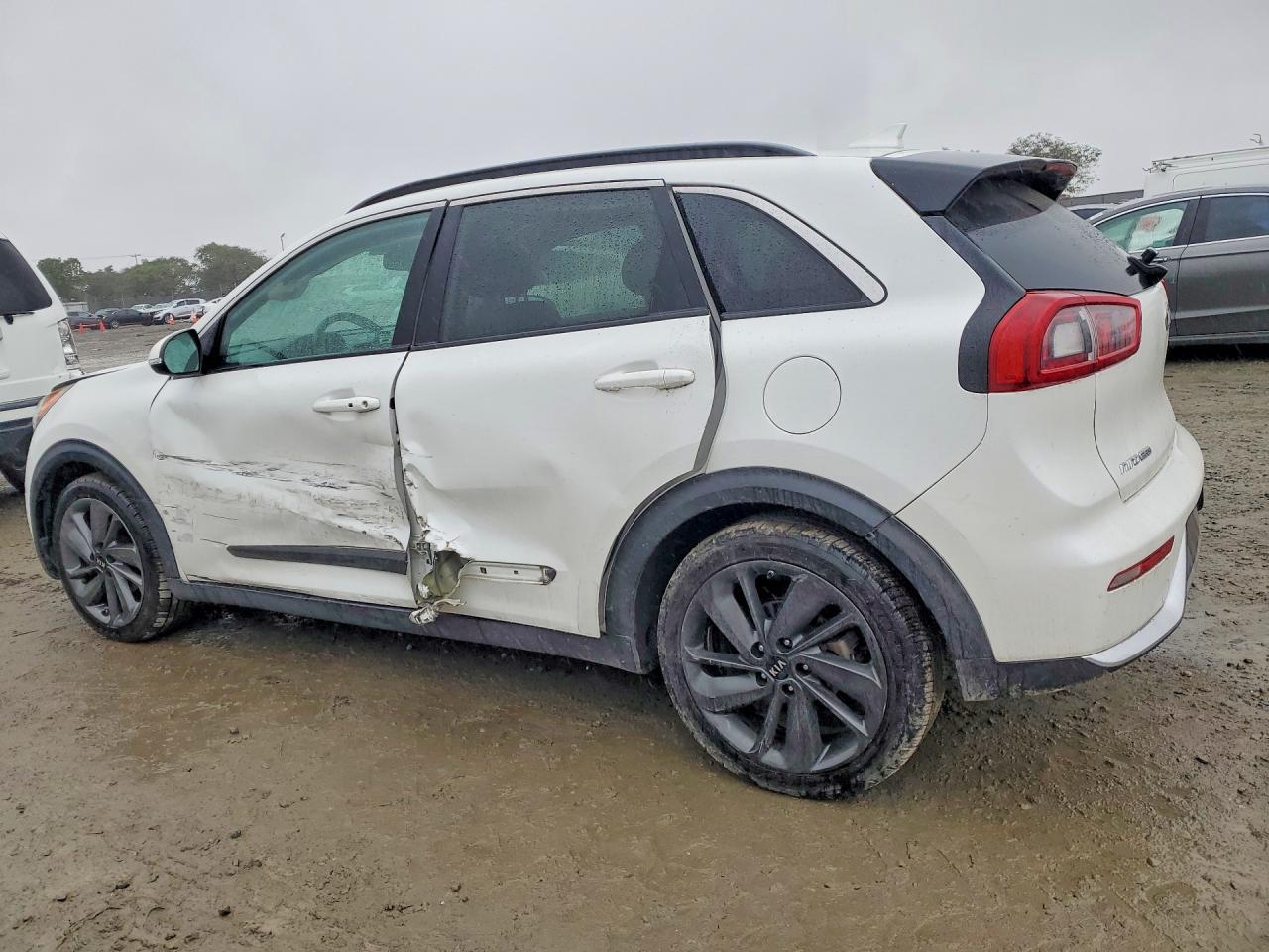 2017 KIA Niro ex