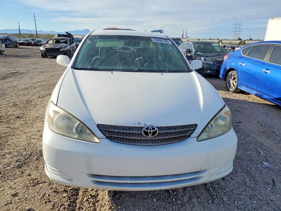 2002 Toyota Camry le