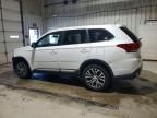 2016 Mitsubishi Outlander se