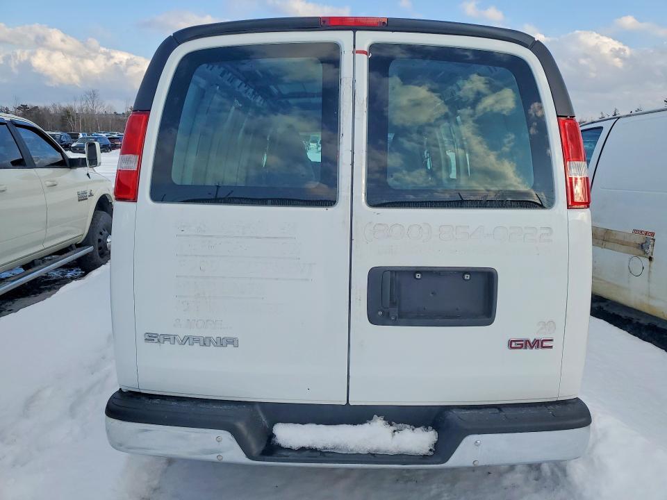 2021 GMC Savana G2500