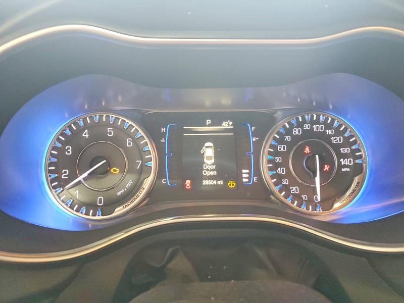 2016 Chrysler 200 lx
