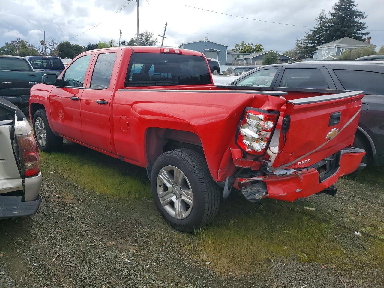 2018 Chevrolet Silverado C1500 Custom