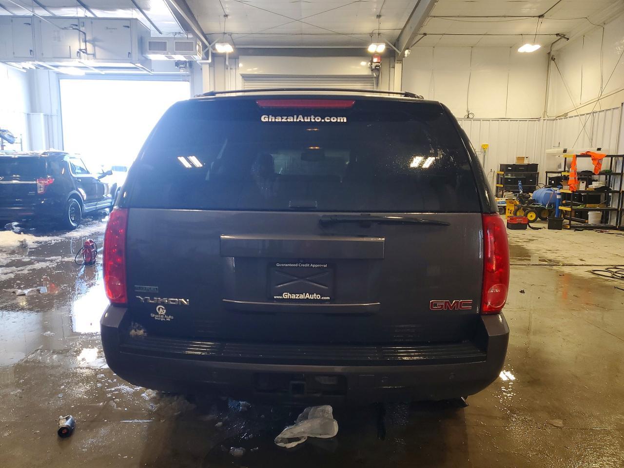 2010 GMC Yukon slt