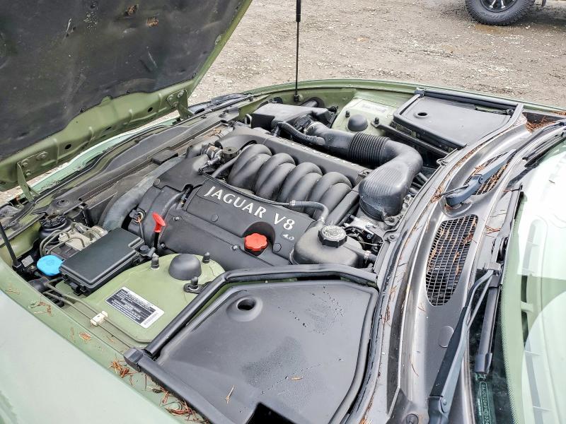 1999 Jaguar XK8