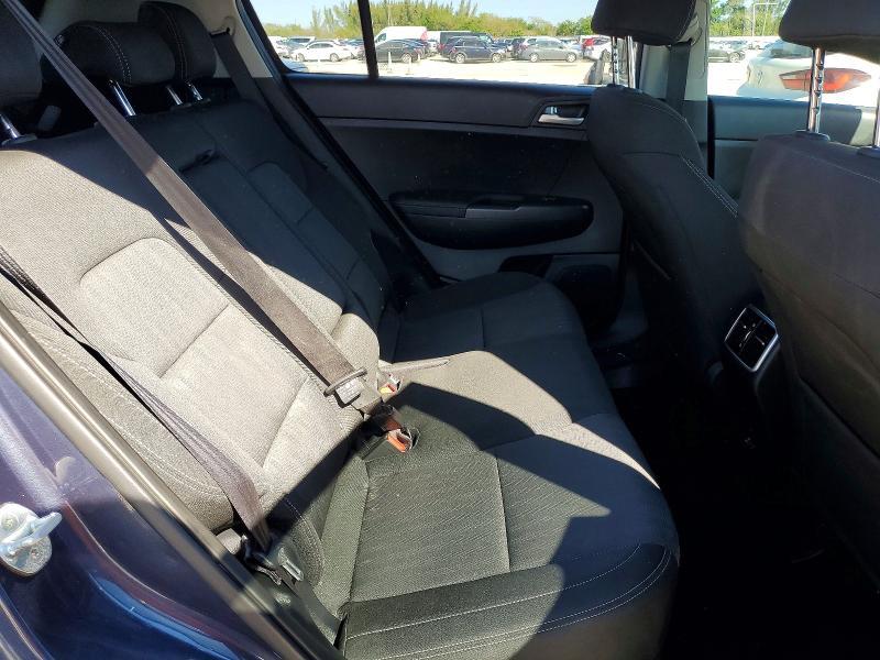 2022 KIA Sportage lx