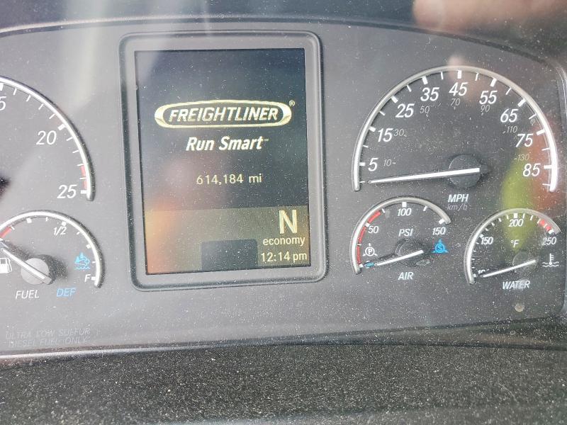 2020 Freightliner Cascadia 126 Semi Truck