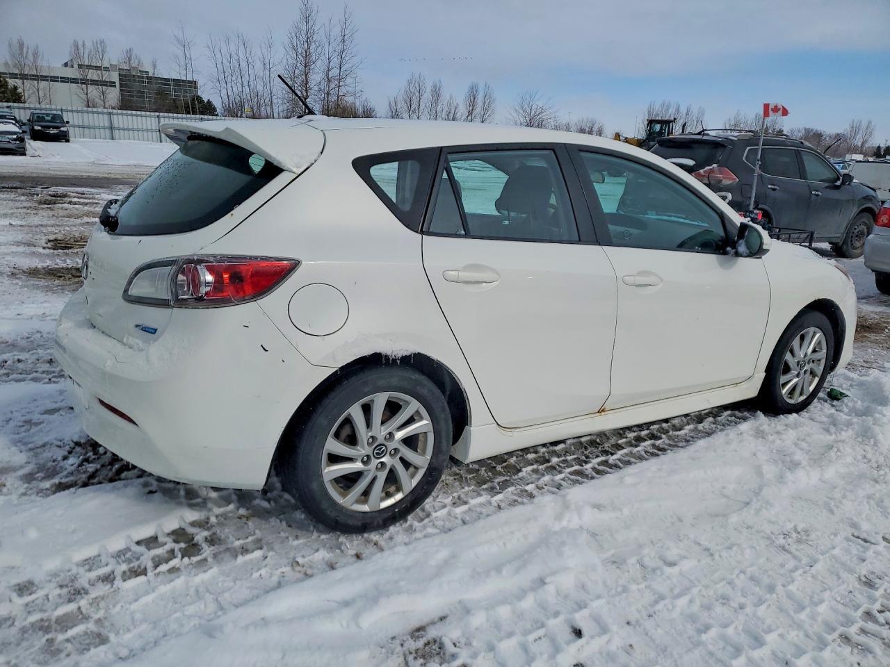 2013 Mazda 3 I
