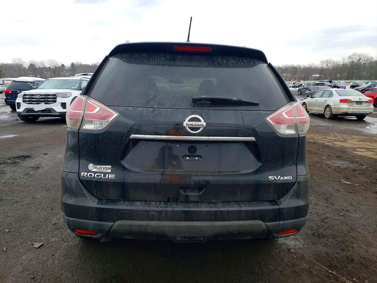 2015 Niss Rogue sv