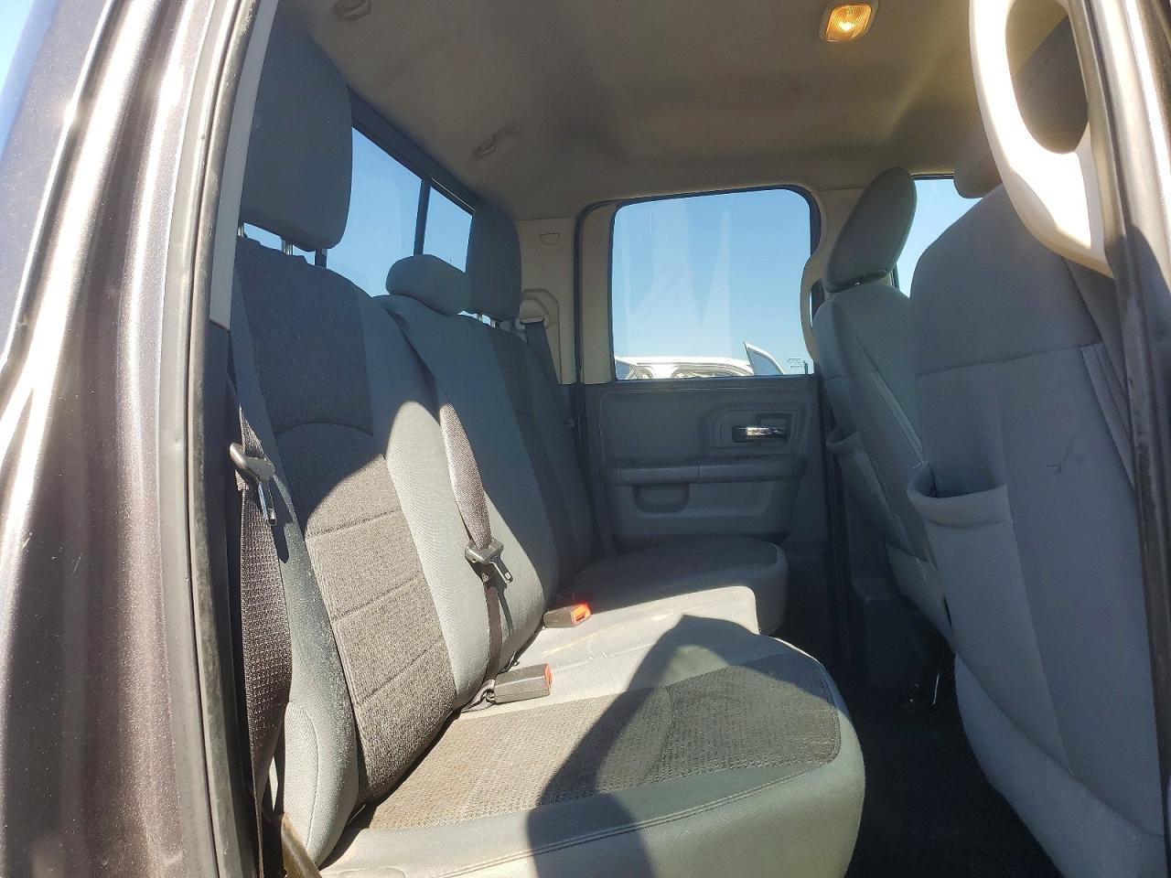 2014 Dodge Ram 1500 slt