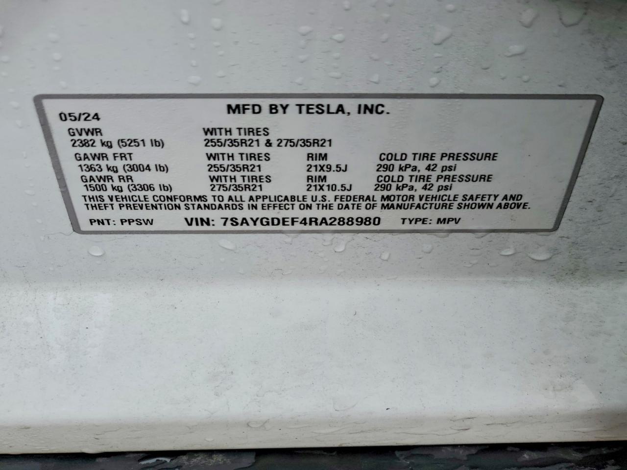 2024 Tesla Model y