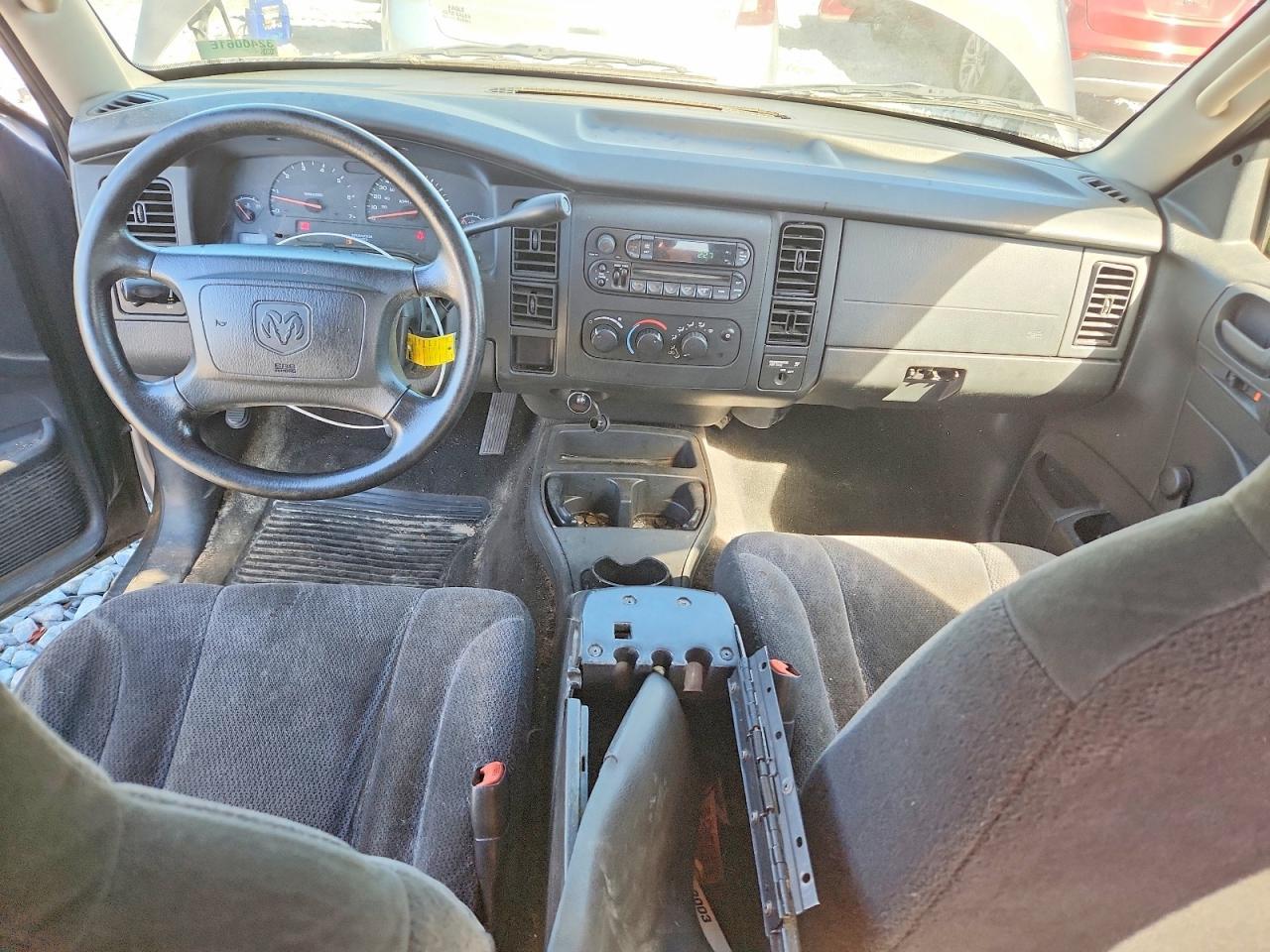 2003 Dodge Dakota SXT