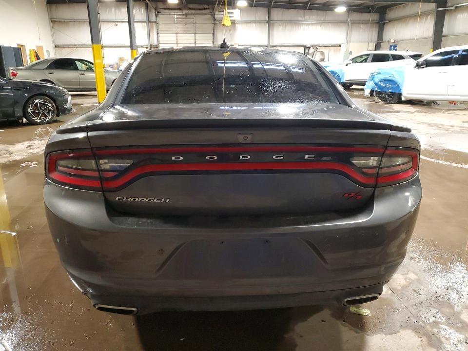 2016 Dodge Charger r