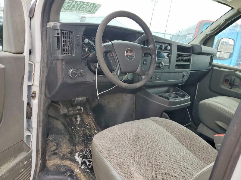 2013 GMC Savana Cutaway G3500