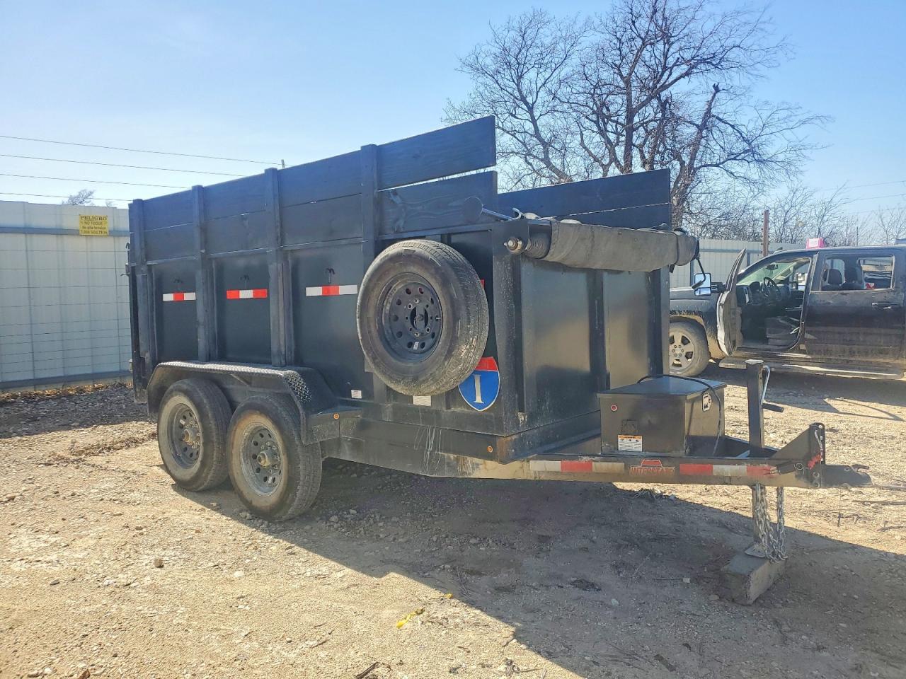 2025 Interstate Dump Trailer