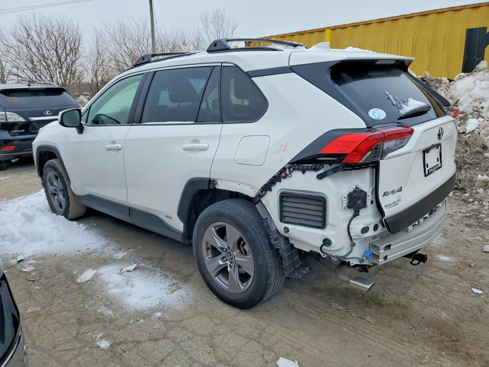 2022 Toyota Rav4 xle