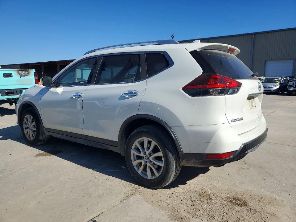 2020 Nissan Rogue s