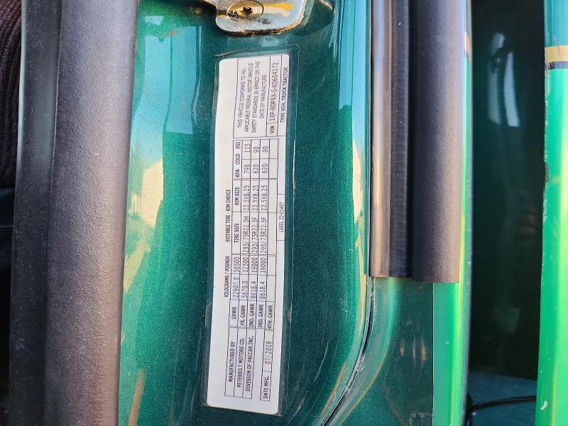 2019 Peterbilt 579 Semi Truck