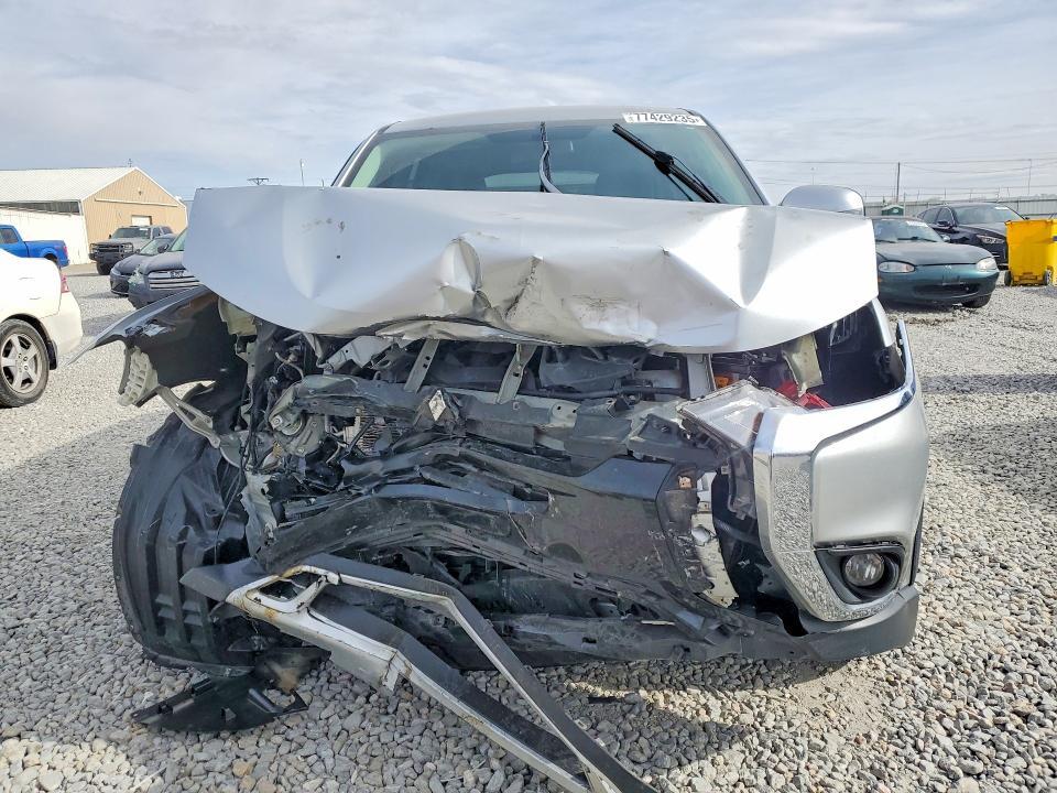 2019 Mitsubishi Outlander se