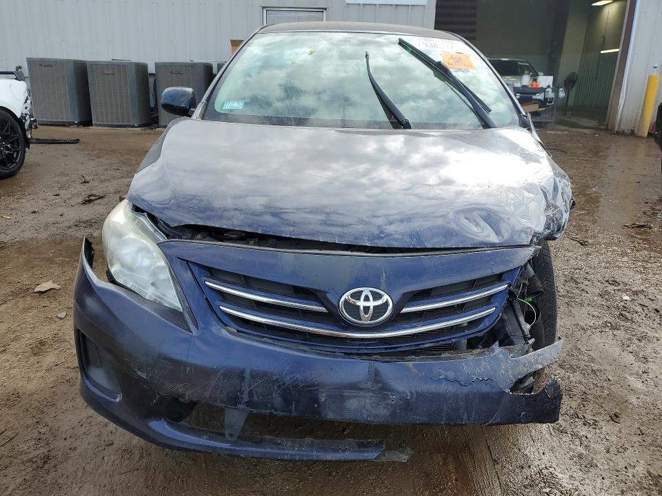 2013 Toyota Corolla le