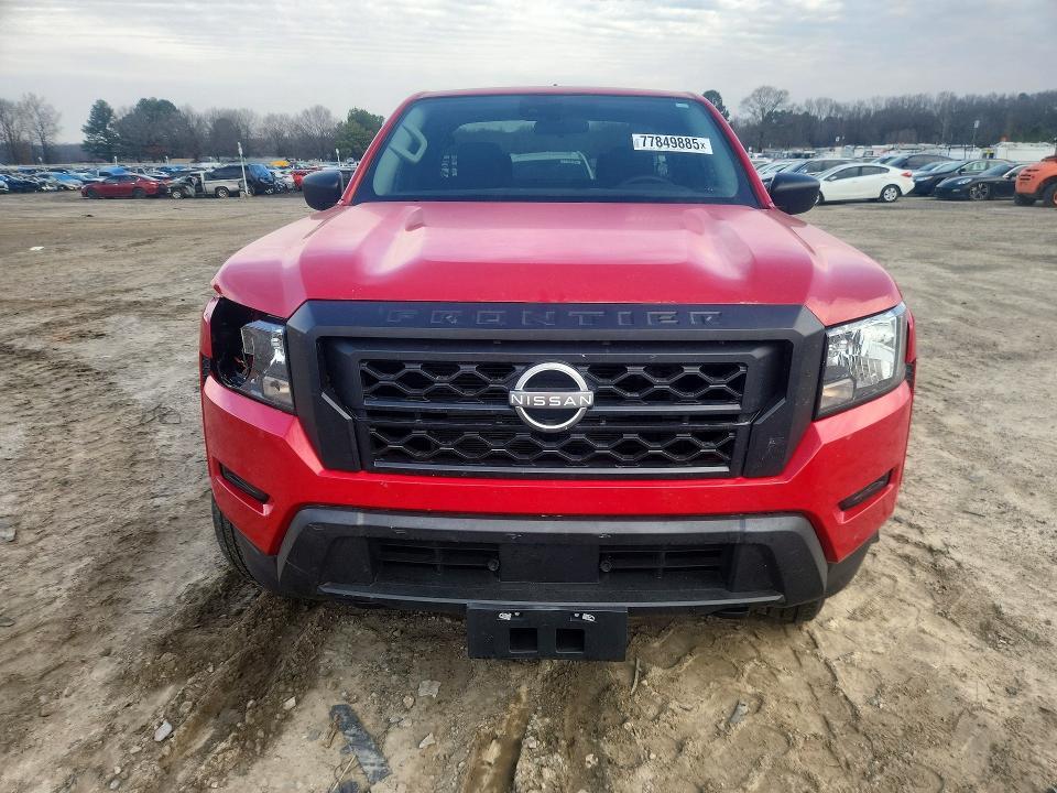 2022 Nissan Frontier s