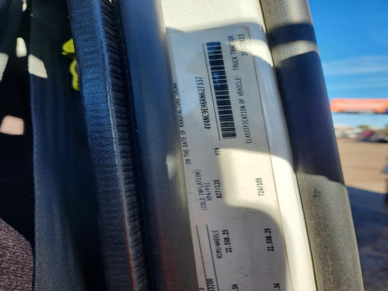 2024 Volvo VNL Semi Truck