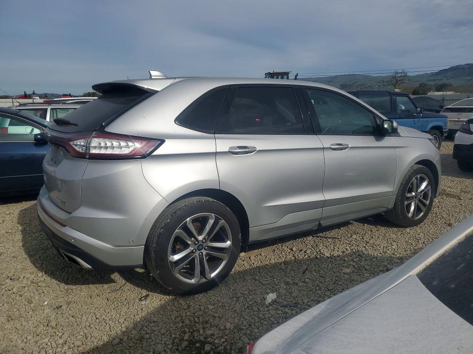 2015 Ford Edge Sport
