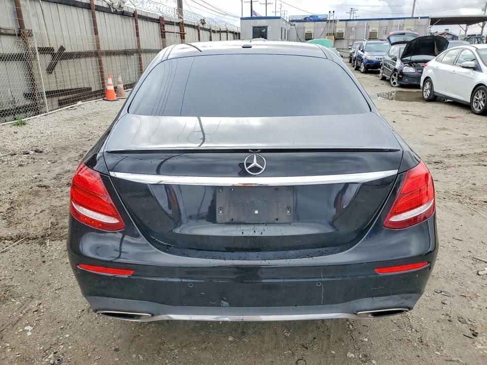 2017 Mercedes-Benz E 300