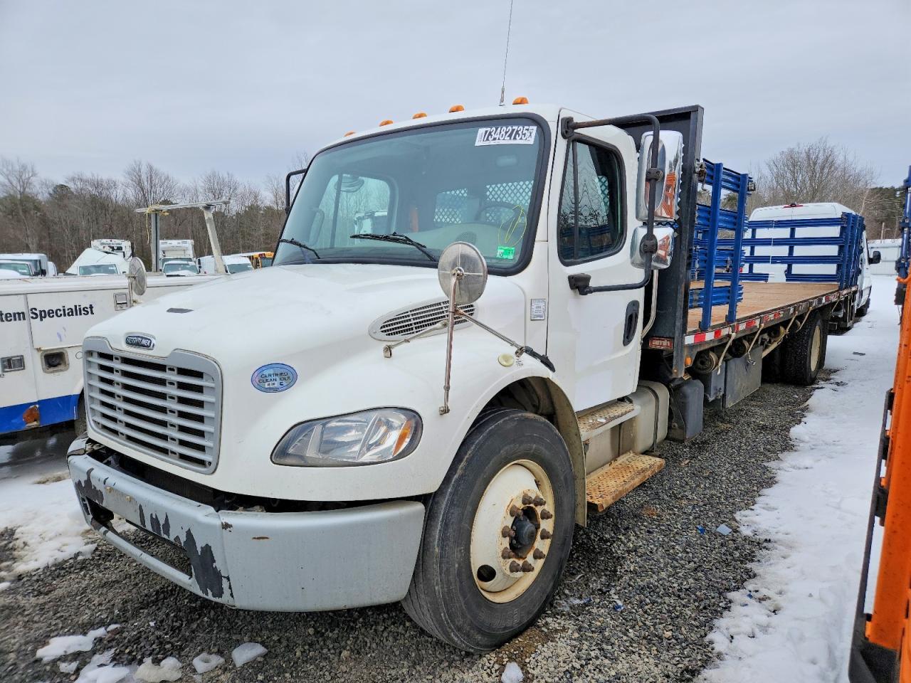 2016 Freightliner Business Class M2 Flatbed Truck