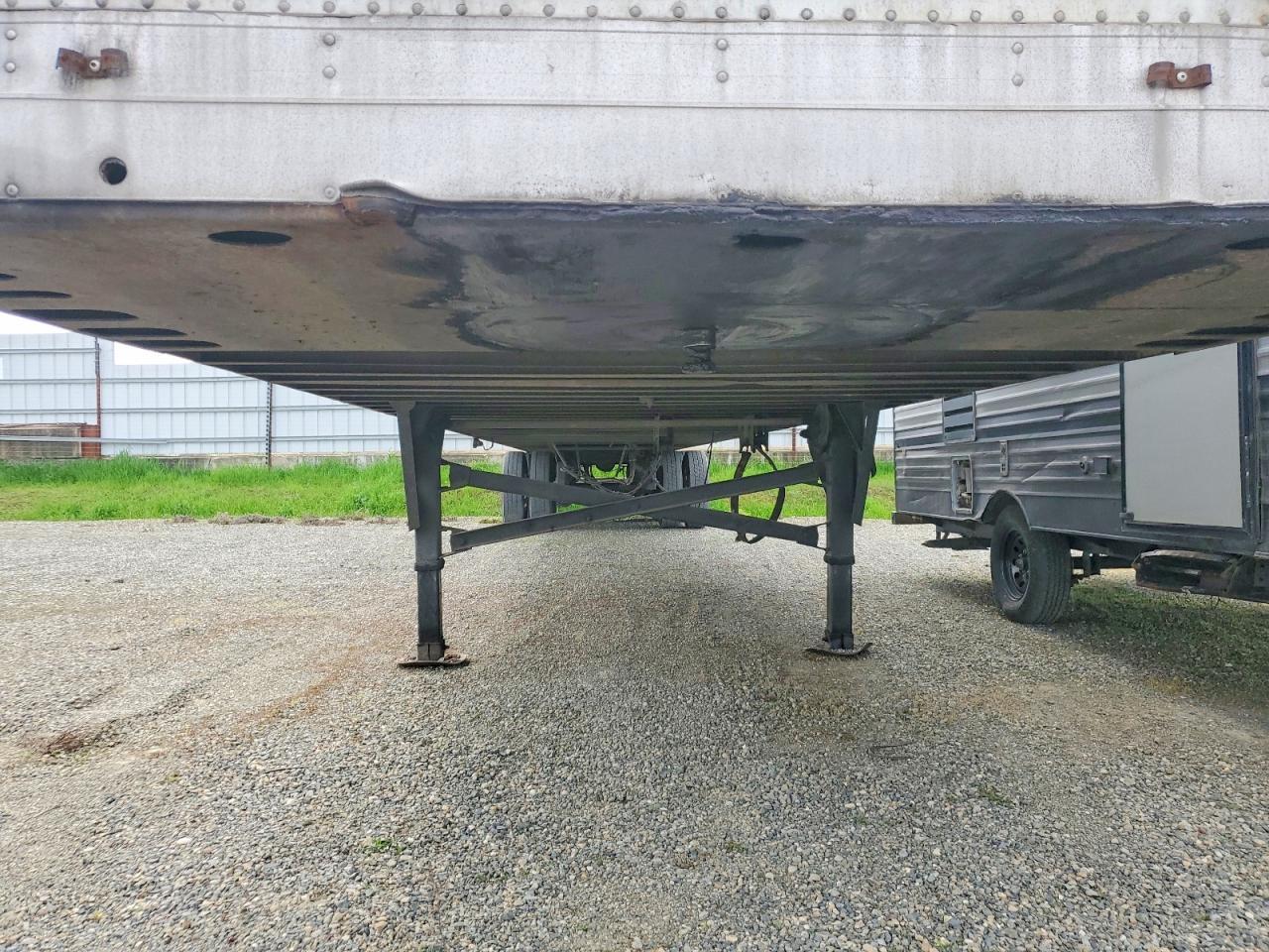 2004 Utility VS2RA Refrigerated Van Trailer
