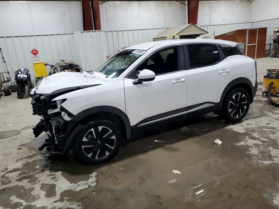 2025 Nissan Kicks sv