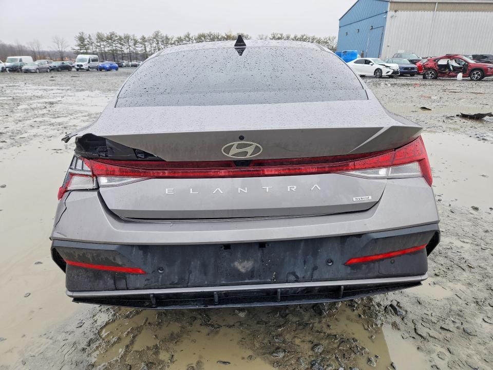 2024 Hyundai Elantra Hybrid Limited