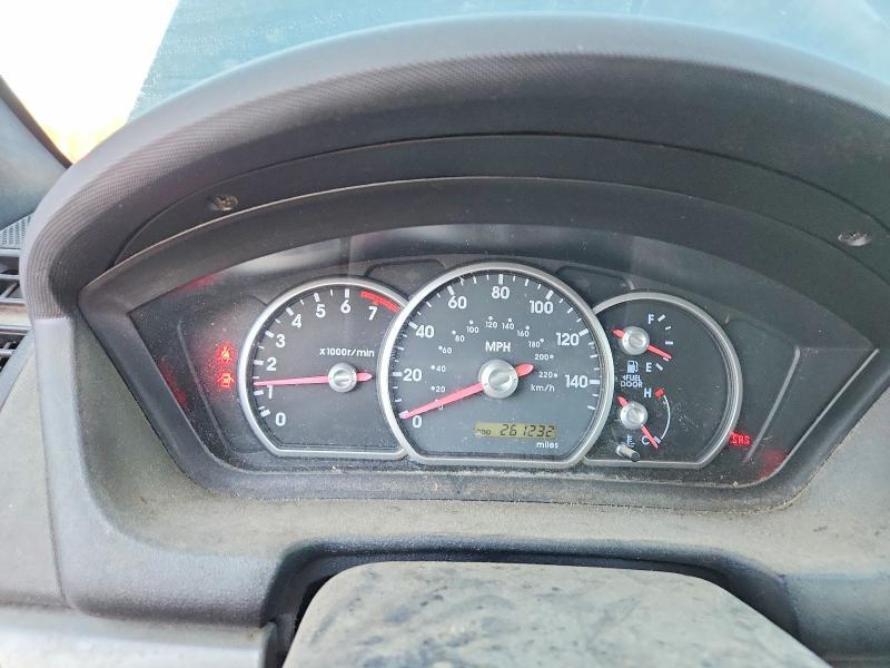 2005 Mitsubishi Galant es Medium