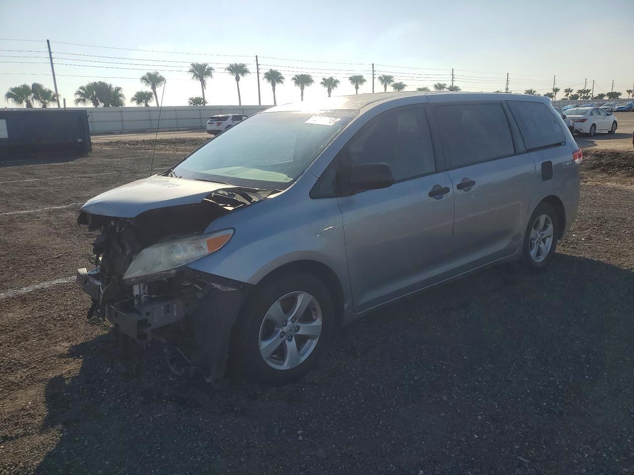 2013 Toyota Sienna