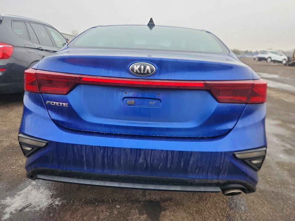 2021 KIA Forte lxs