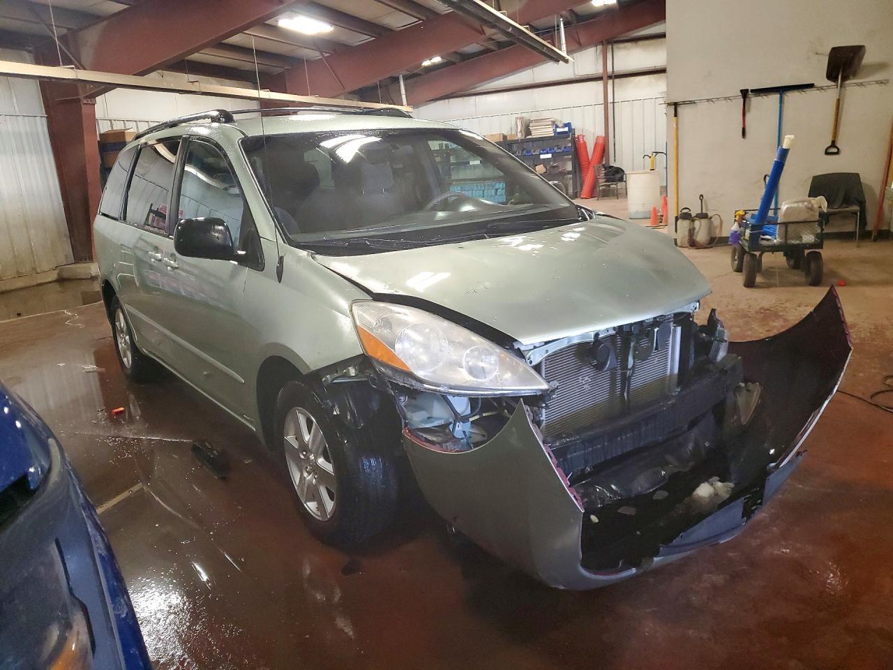 2008 Toyota Sienna ce
