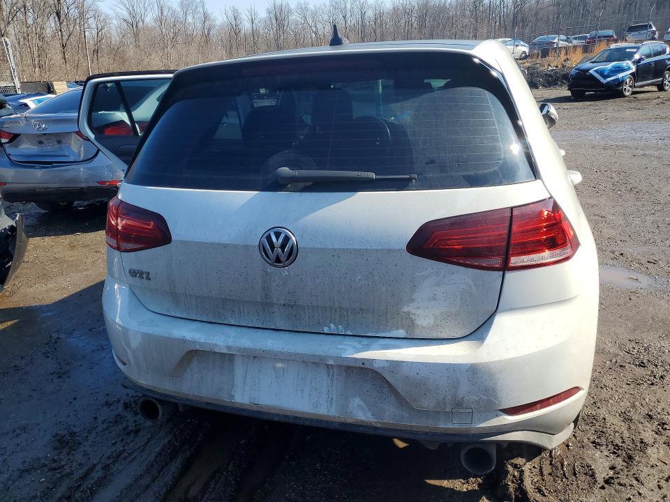 2018 Volkswagen Gti s