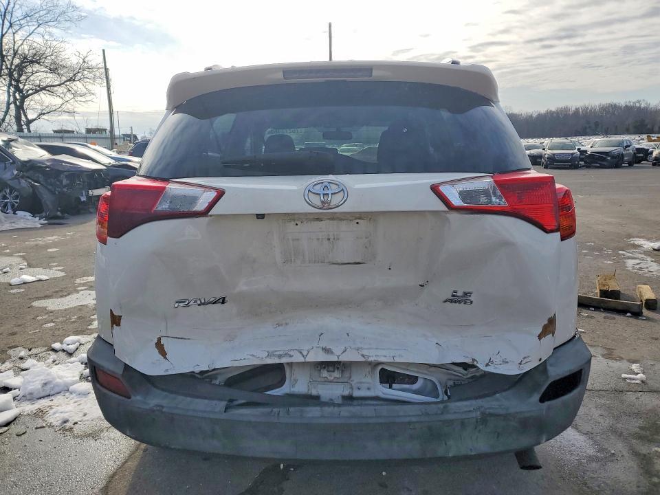 2014 Toyota Rav4 le