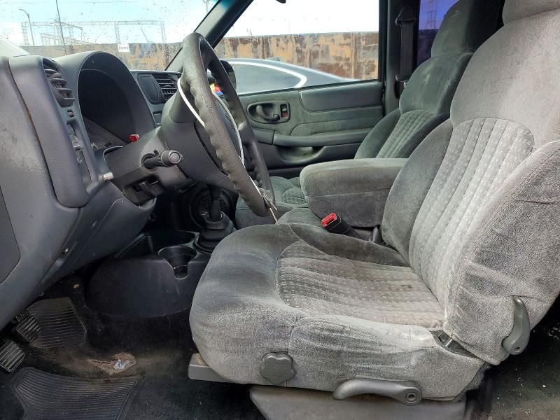 2000 Chevrolet S Truck S10