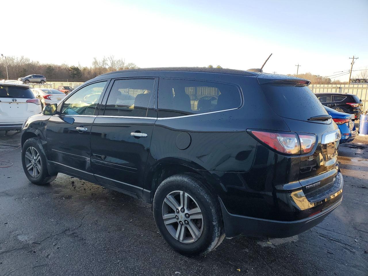 2017 Chevrolet Traverse lt