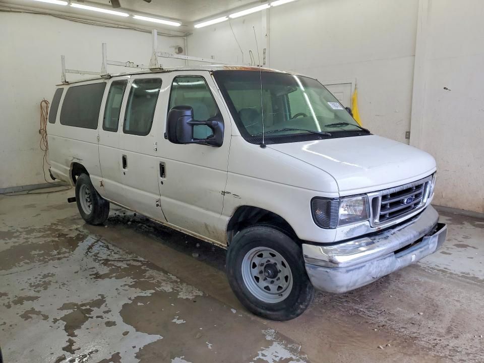 2003 Ford Econoline E350 Super Duty Wagon