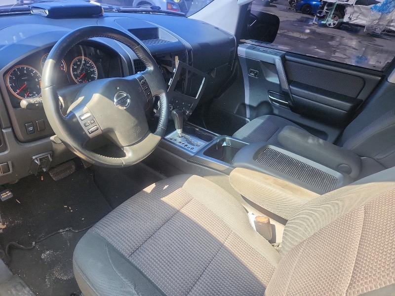 2011 Nissan Titan SV